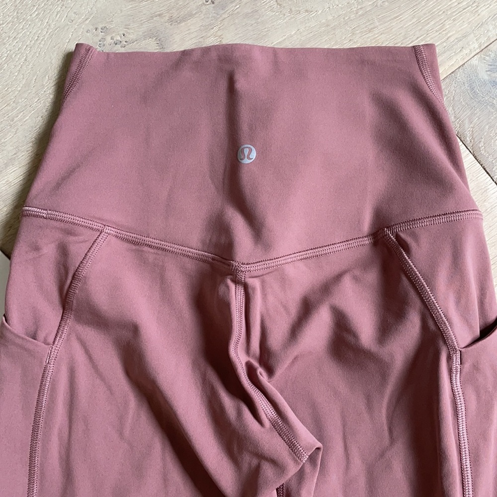 NWT Lululemon Align Pockets 25” Spiced Chai. Sz 4. - Picture 5 of 7